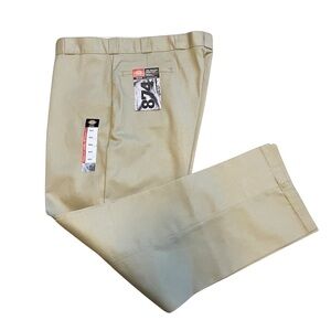 Dickies 874 Men Original work khakis. Size 46/34